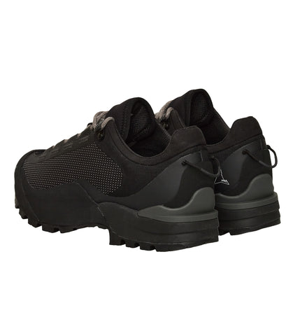 Hida low black
