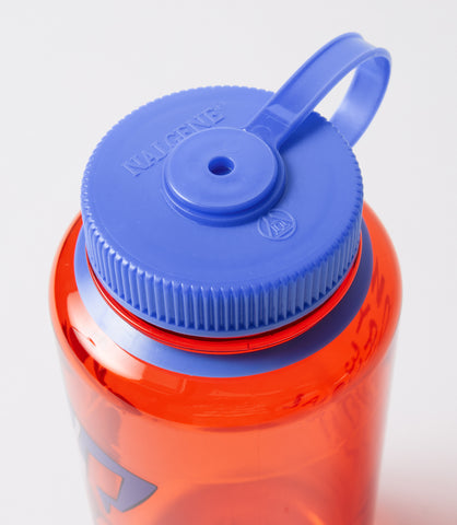 NICE & NORMAL BOTTLE IN RED