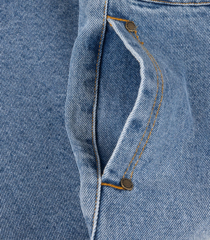 PLEATED DENIM SHORT BLUE WASHED