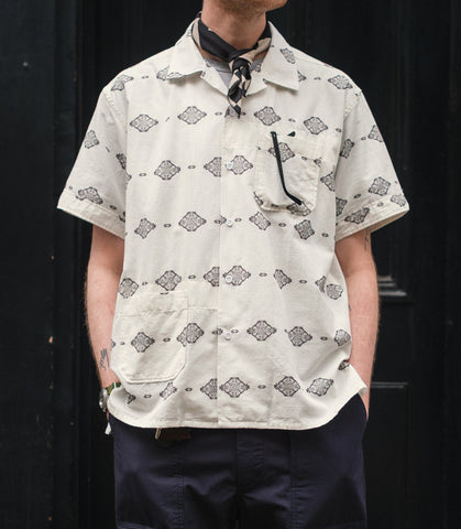 Camp Shirt White Black Ikat