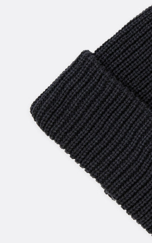 COZY CHUNKY BEANIE BLACK