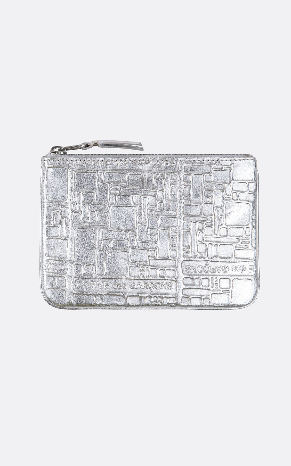 WALLET EMBOSSED LOGO ZIP POUCH SILVER