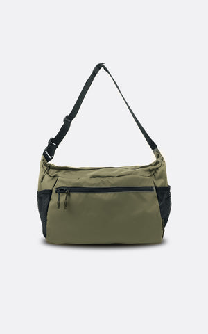 EVERYDAY USE MIDDLE SHOULDER BAG BROWN