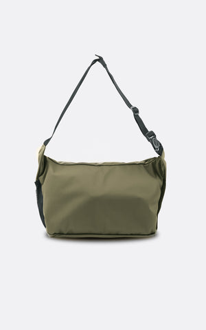 EVERYDAY USE MIDDLE SHOULDER BAG BROWN